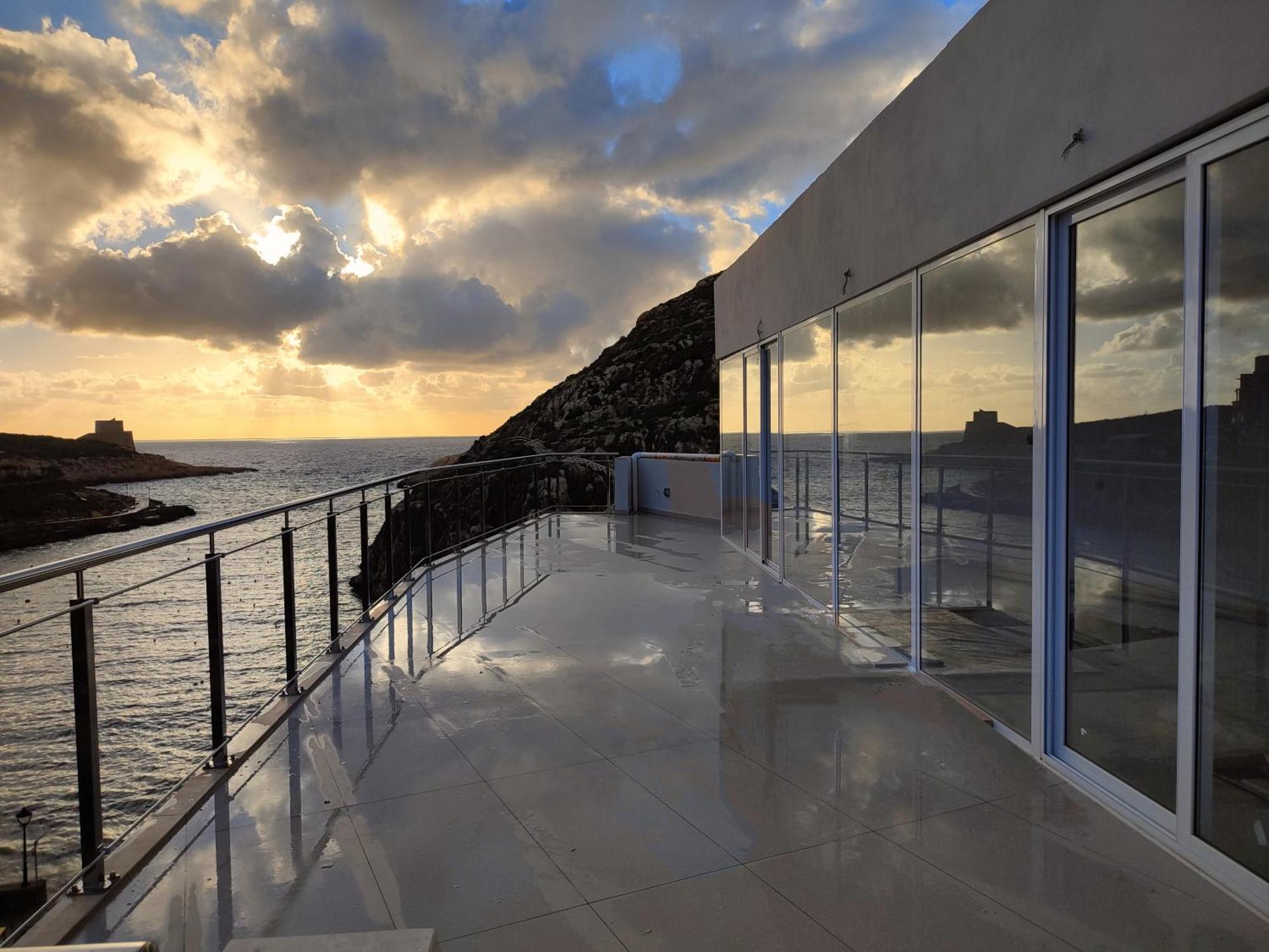 Xlendistays - Centrally Located Seafront Living Holiday Spaces In קסלנדי מראה חיצוני תמונה